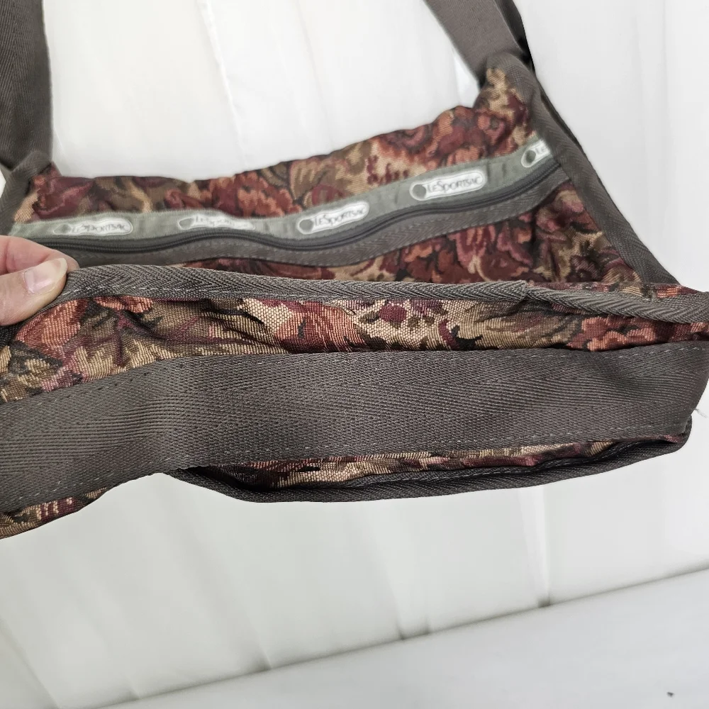 LeSportsac Deluxe Everyday Bag Floral Tapestry - Picture 6 of 7